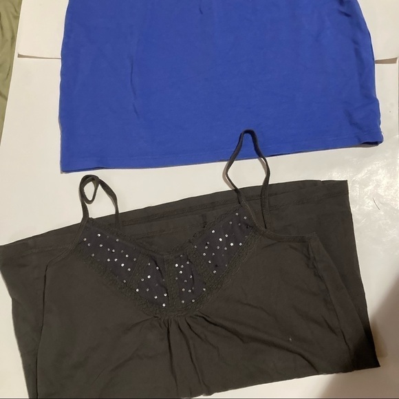 Divided by H&M 2 tanks and skirt 3 pieces - Picture 8 of 14